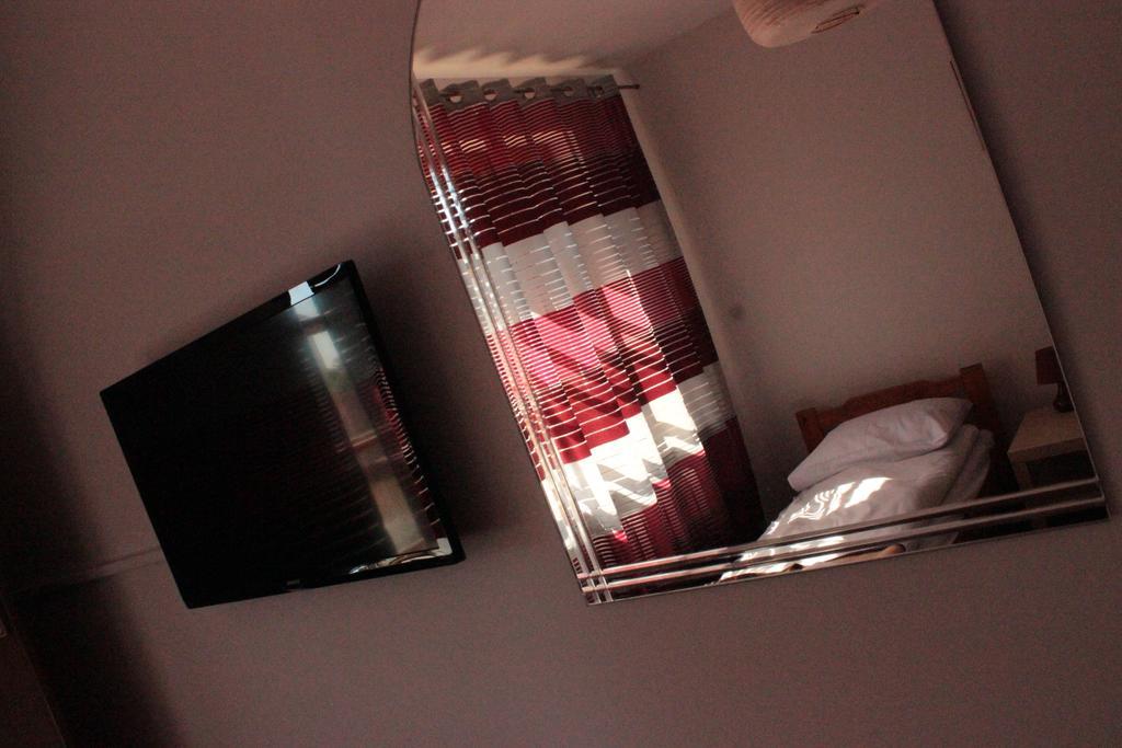Hotel Astra บาร์โตซิเซ ภายนอก รูปภาพ
