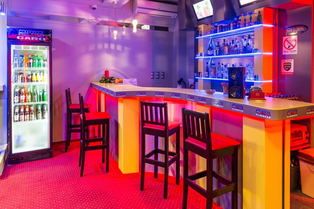 Hotel Astra บาร์โตซิเซ ภายนอก รูปภาพ